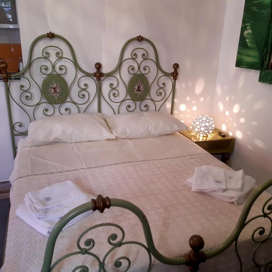 Bed and Breakfast La Pappaghezza Bari Exterior foto